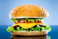 Nationaler Tag des Cheeseburgers 2026